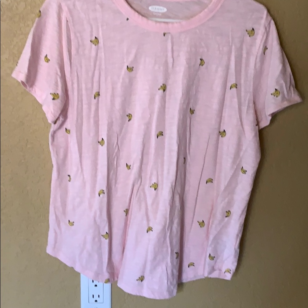 Old navy banana T-shirt